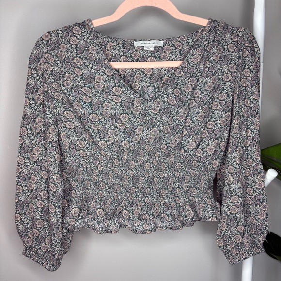 American Eagle Outfitters Floral Neutral Smocked Blouse V Neck Long Sleeve Top - Picture 2 of 7
